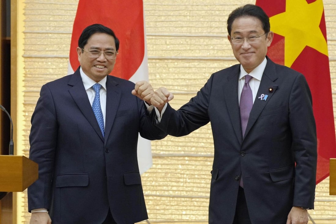 Japan, Vietnam pledge closer ties amid ‘serious concerns’ over South China Sea